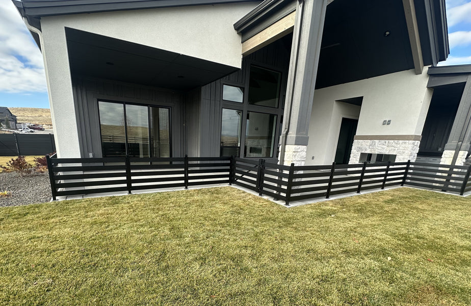 Patio / Short Fence